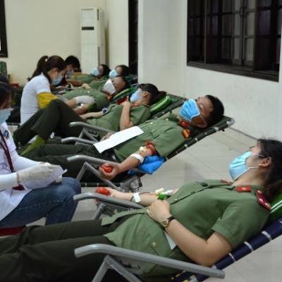 Công an tỉnh tổ chức Ngày hội hiến máu tình nguyện